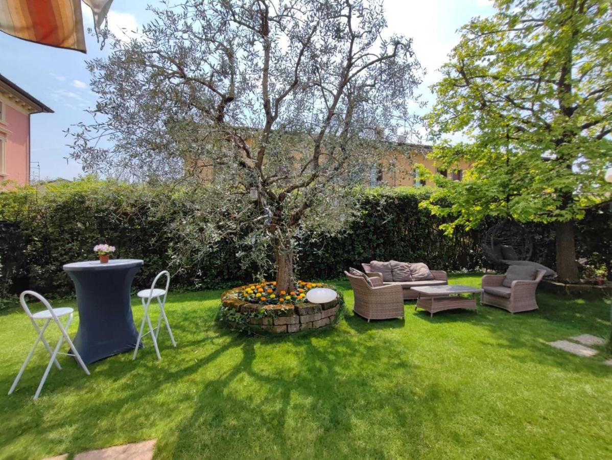 Private Garden Giardino Privato A Bardolino - House Amorino Εξωτερικό φωτογραφία
